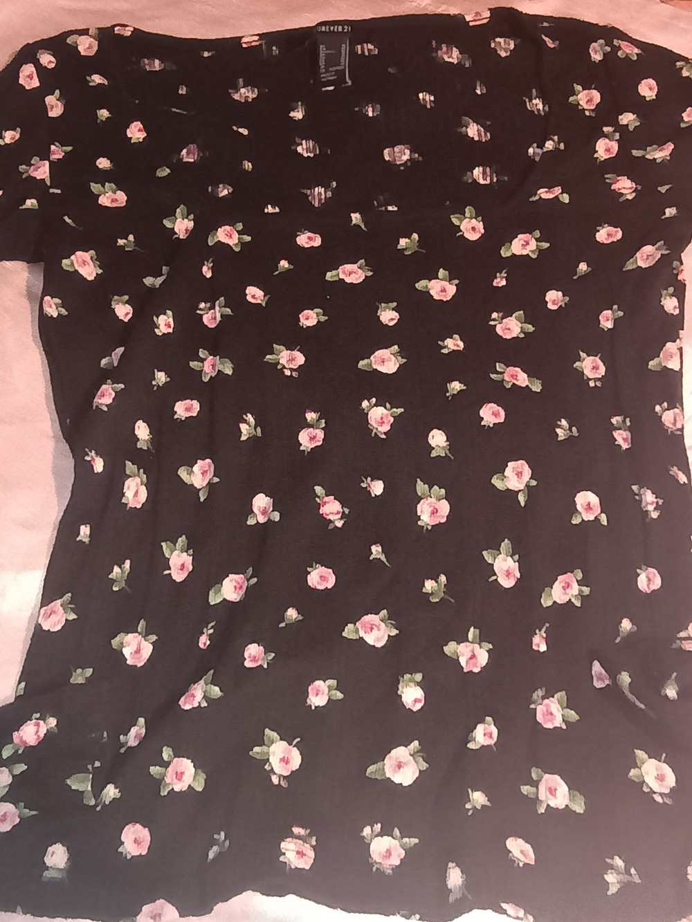 Forever 21 Black Floral Short Sleeve Top - Pink Rose Print